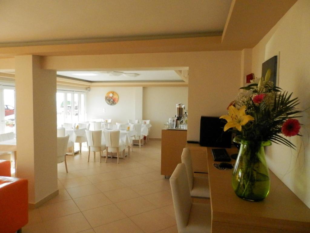Sunrise Hotel Sarti Exterior foto