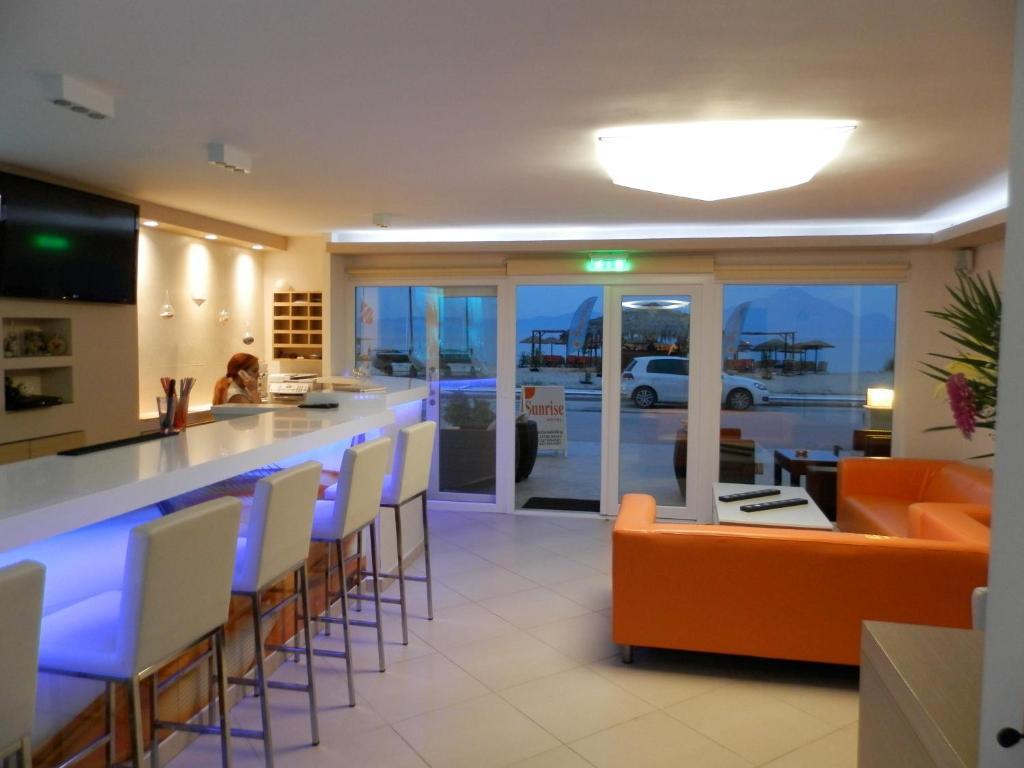 Sunrise Hotel Sarti Exterior foto
